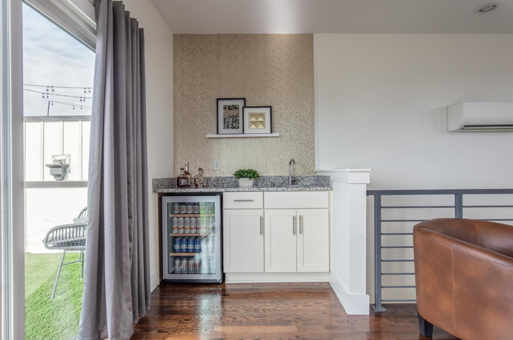 Whiskey House With Rooftop Golf, City Views! 8Min To Downtown! Sleeps 9! Nashville Buitenkant foto